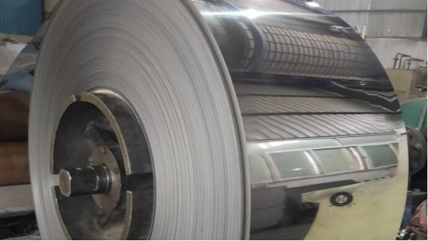 304不銹鋼毛邊卷的“毛邊”代表什么？和切邊卷有區(qū)別嗎？